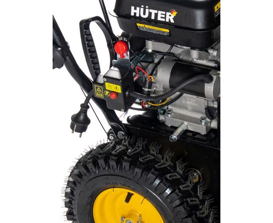  Снегоуборщик Huter SGC 4800E. 