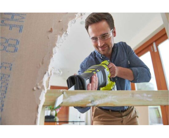  Пила сабельная Ryobi One+ R18RS-0 (5133002637) без АКБ и ЗУ 