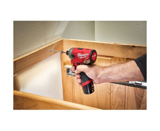  Винтоверт импульсный Milwaukee M12 Fuel FQID-202X (4933464973) 2АКБ+ЗУ 