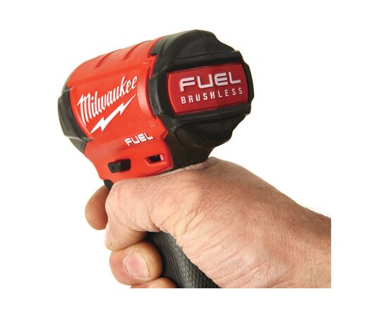  Винтоверт импульсный Milwaukee M12 Fuel FQID-202X (4933464973) 2АКБ+ЗУ 