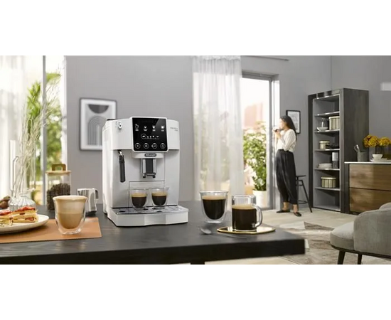  Кофемашина DeLonghi ECAM 220.20.W 