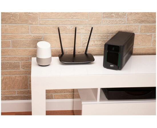  ИБП APC Easy-UPS BVX900LI-GR 480Вт 900ВА черный 